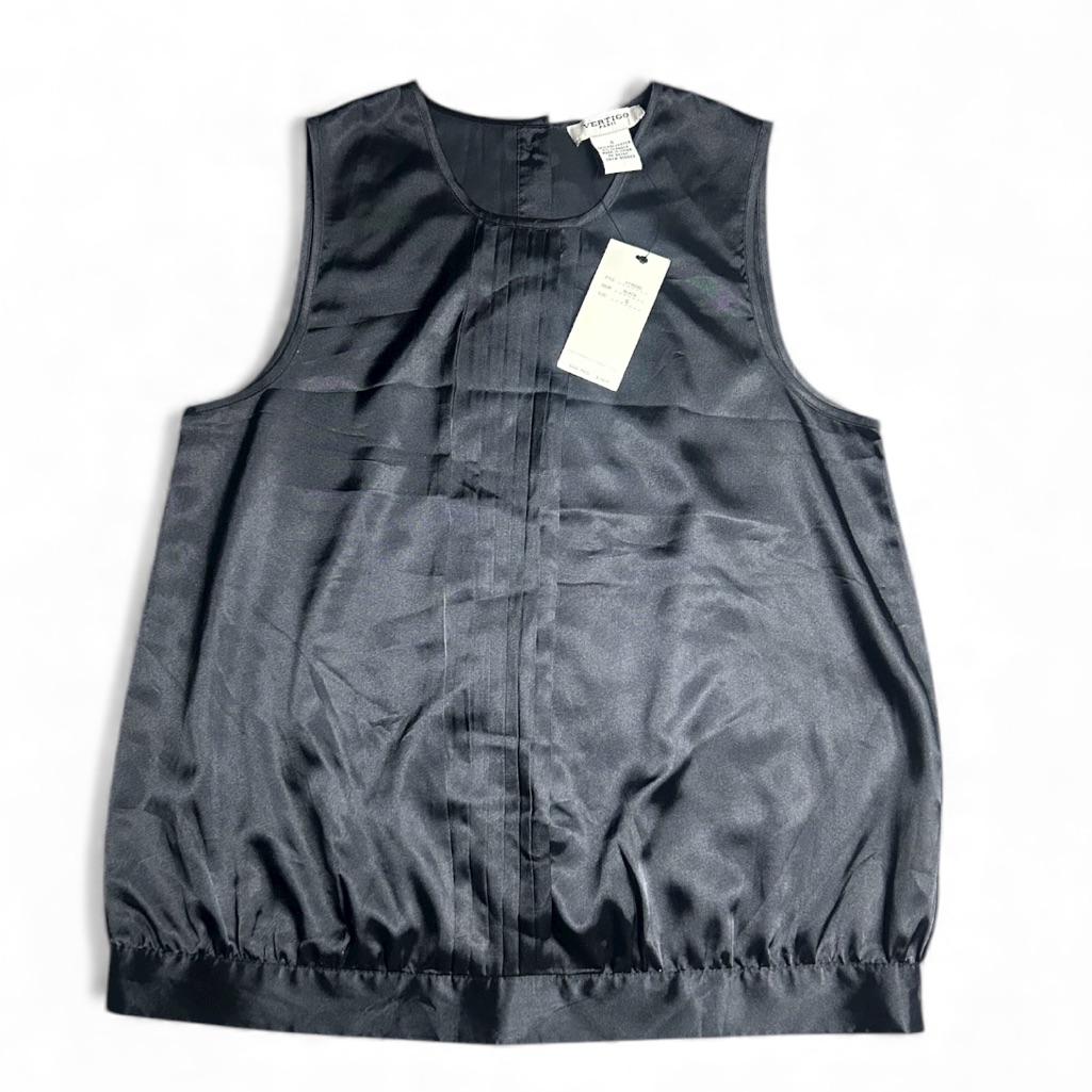 Nwt Vertigo Paris Satin Pleat Front Top With Rhinestone Button Closure Size S